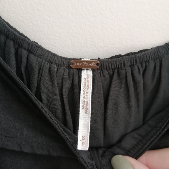 Free People Walk This Way Off the Shoulder Black Satin Button Blouse Small - Picture 9 of 14